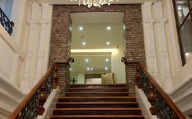 Ciudad Fernandina Hotel